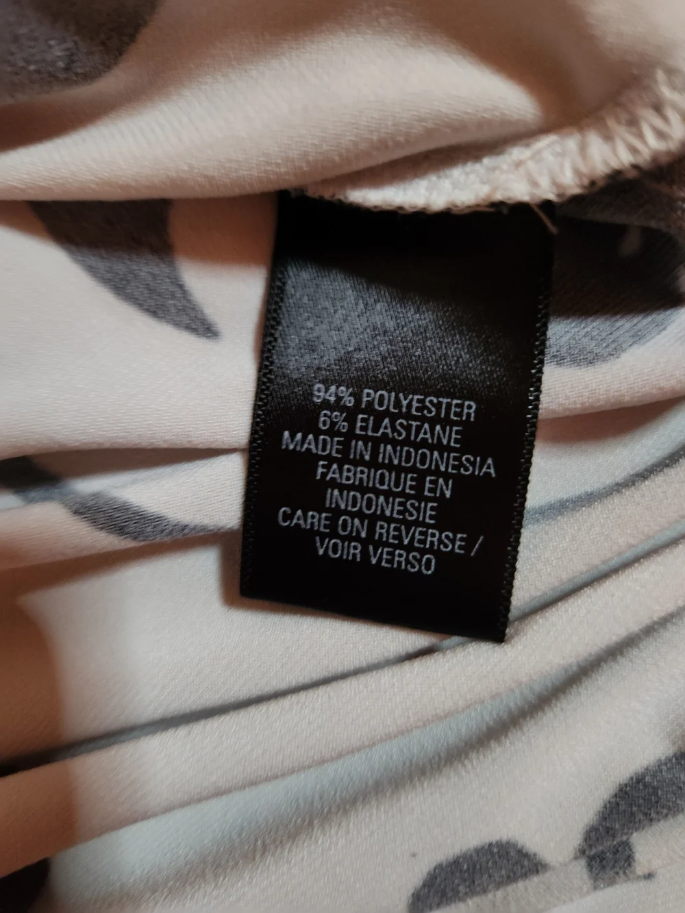 Tahari Cream Tunic with Black Floral Print - V-Neck - Picture 3 of 4